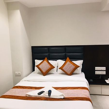 Hotel Flora Suites - Fort Bombay Eksteriør billede