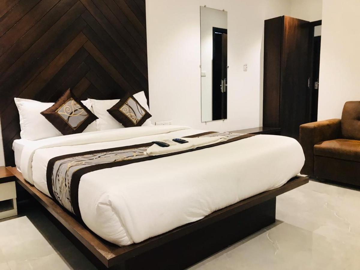 Hotel Flora Suites - Fort Bombay Eksteriør billede