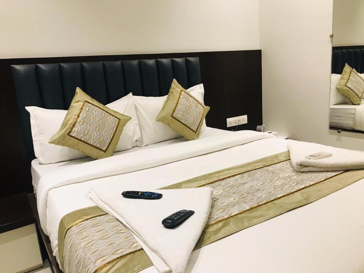 Hotel Flora Suites - Fort Bombay Eksteriør billede