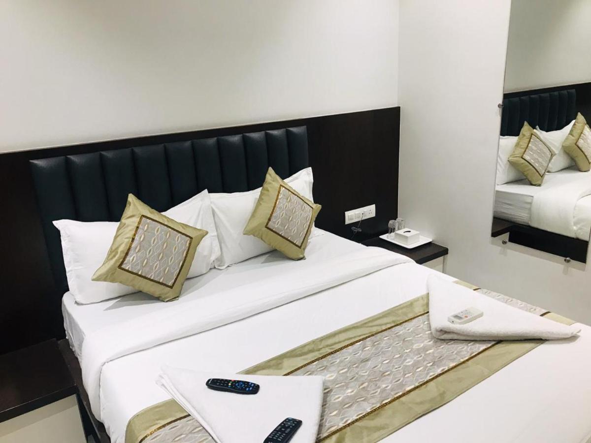 Hotel Flora Suites - Fort Bombay Eksteriør billede
