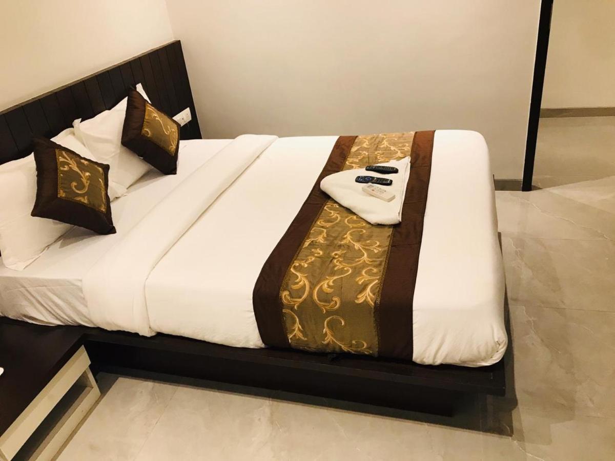 Hotel Flora Suites - Fort Bombay Eksteriør billede