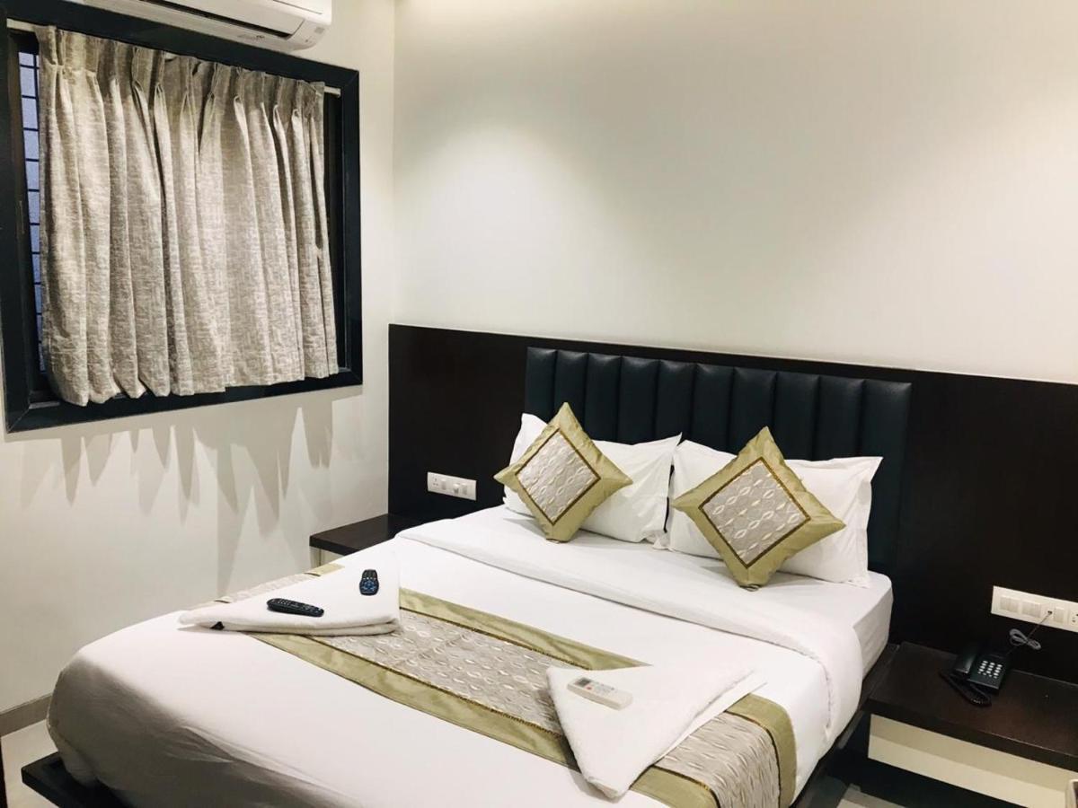 Hotel Flora Suites - Fort Bombay Eksteriør billede
