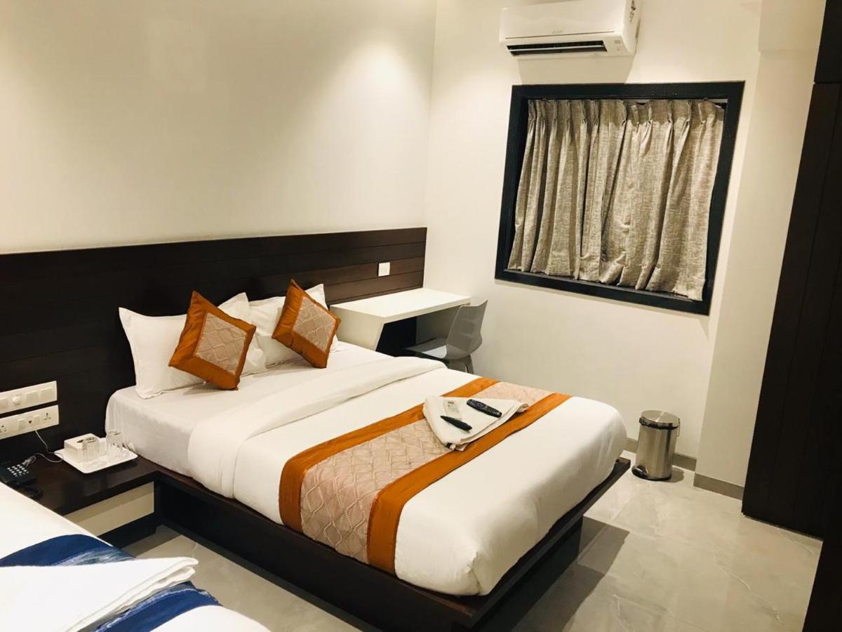 Hotel Flora Suites - Fort Bombay Eksteriør billede